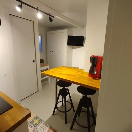 Apartament أرونا